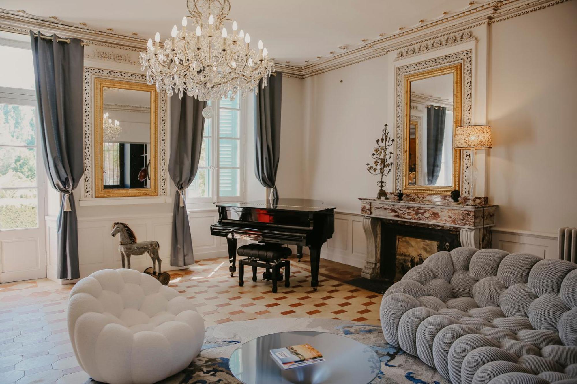 Domaine De La Monestarie - Teritoria Hotel Bernac  ภายนอก รูปภาพ