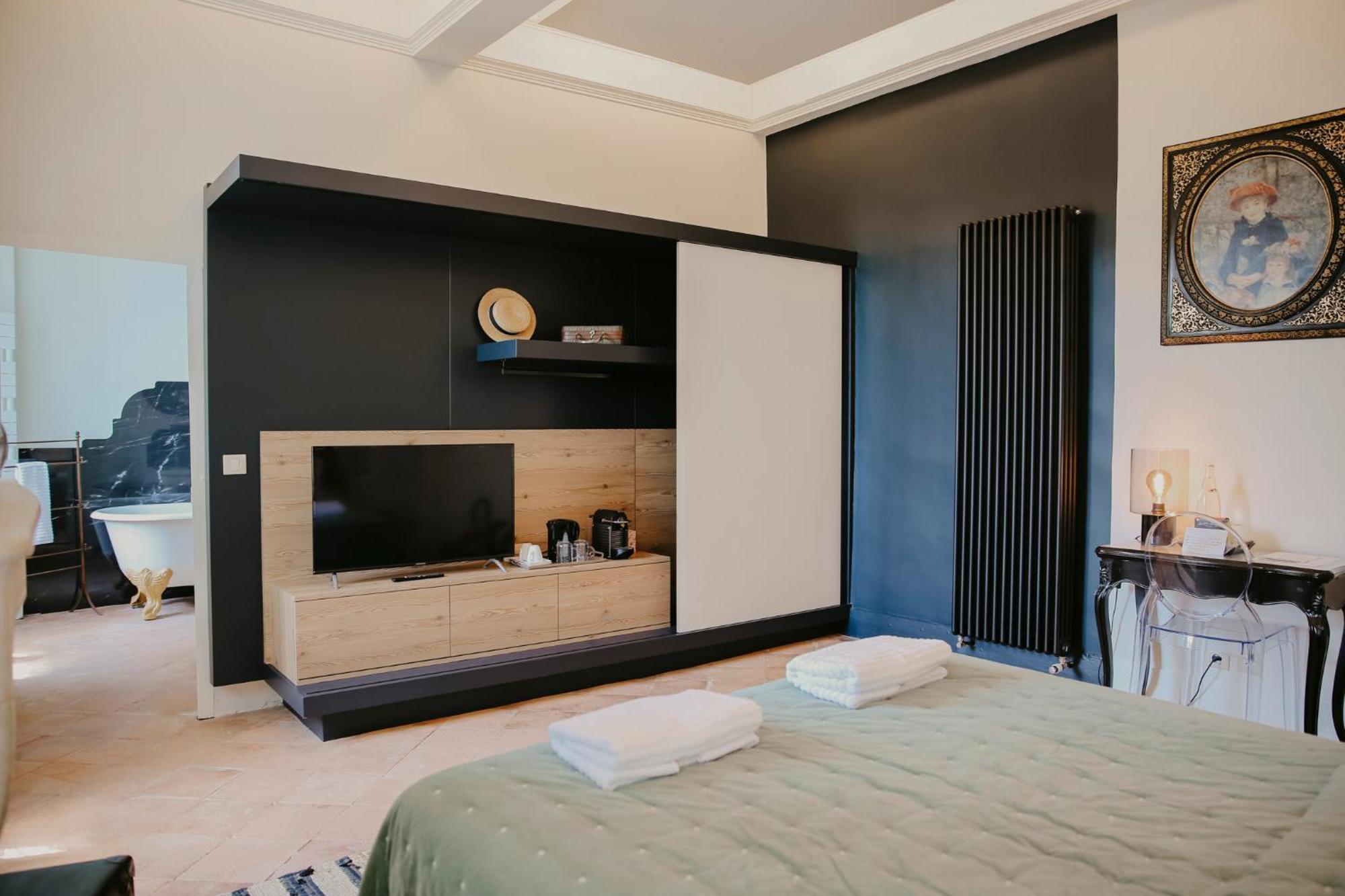 Domaine De La Monestarie - Teritoria Hotel Bernac  ภายนอก รูปภาพ