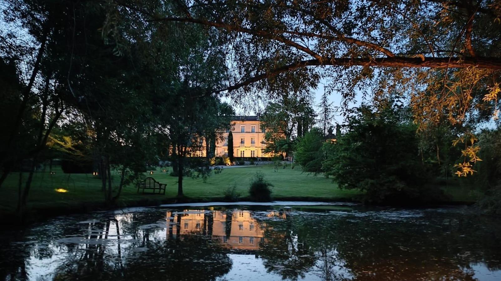 Domaine De La Monestarie - Teritoria Hotel Bernac  ภายนอก รูปภาพ