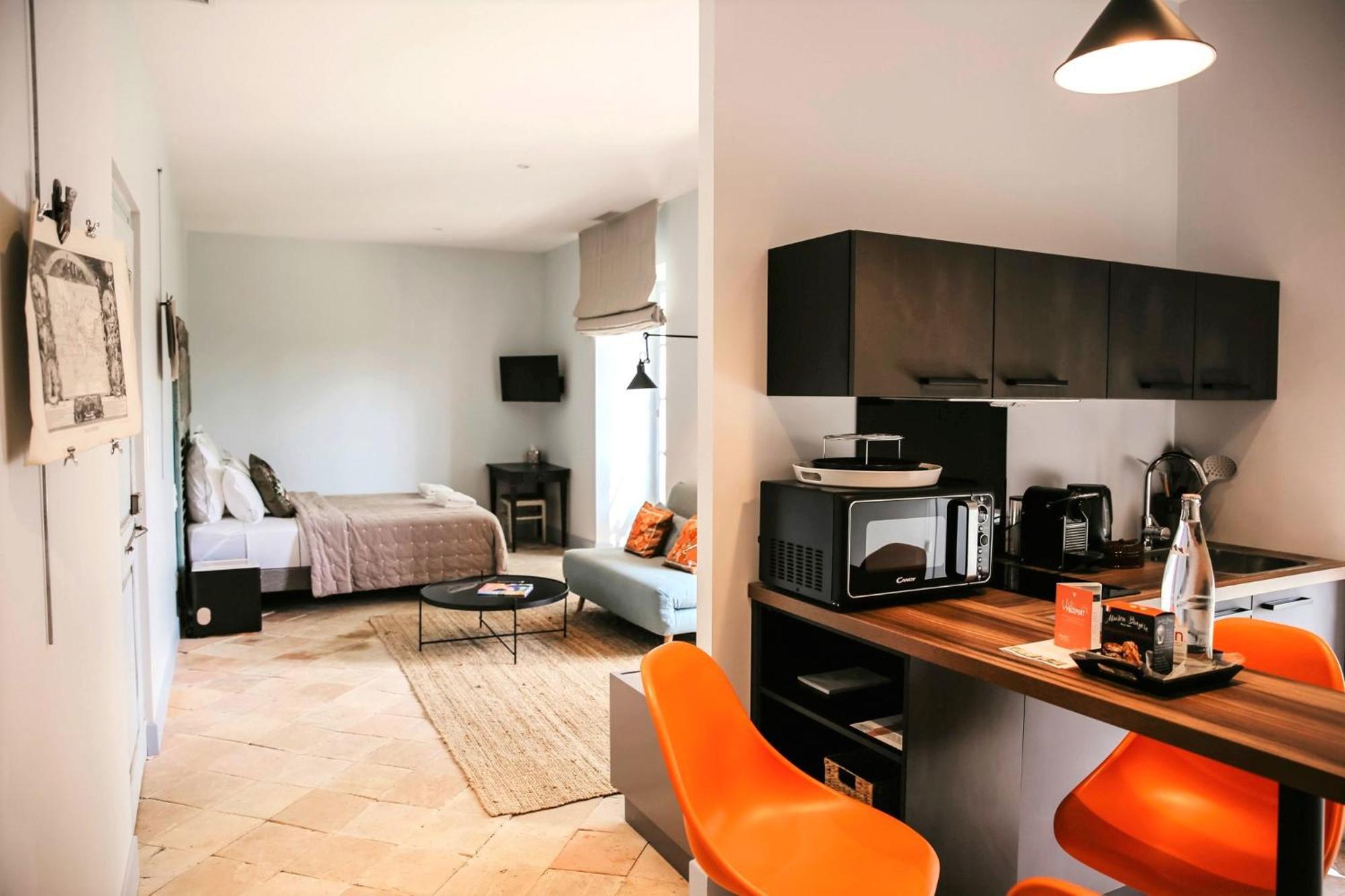 Domaine De La Monestarie - Teritoria Hotel Bernac  ภายนอก รูปภาพ
